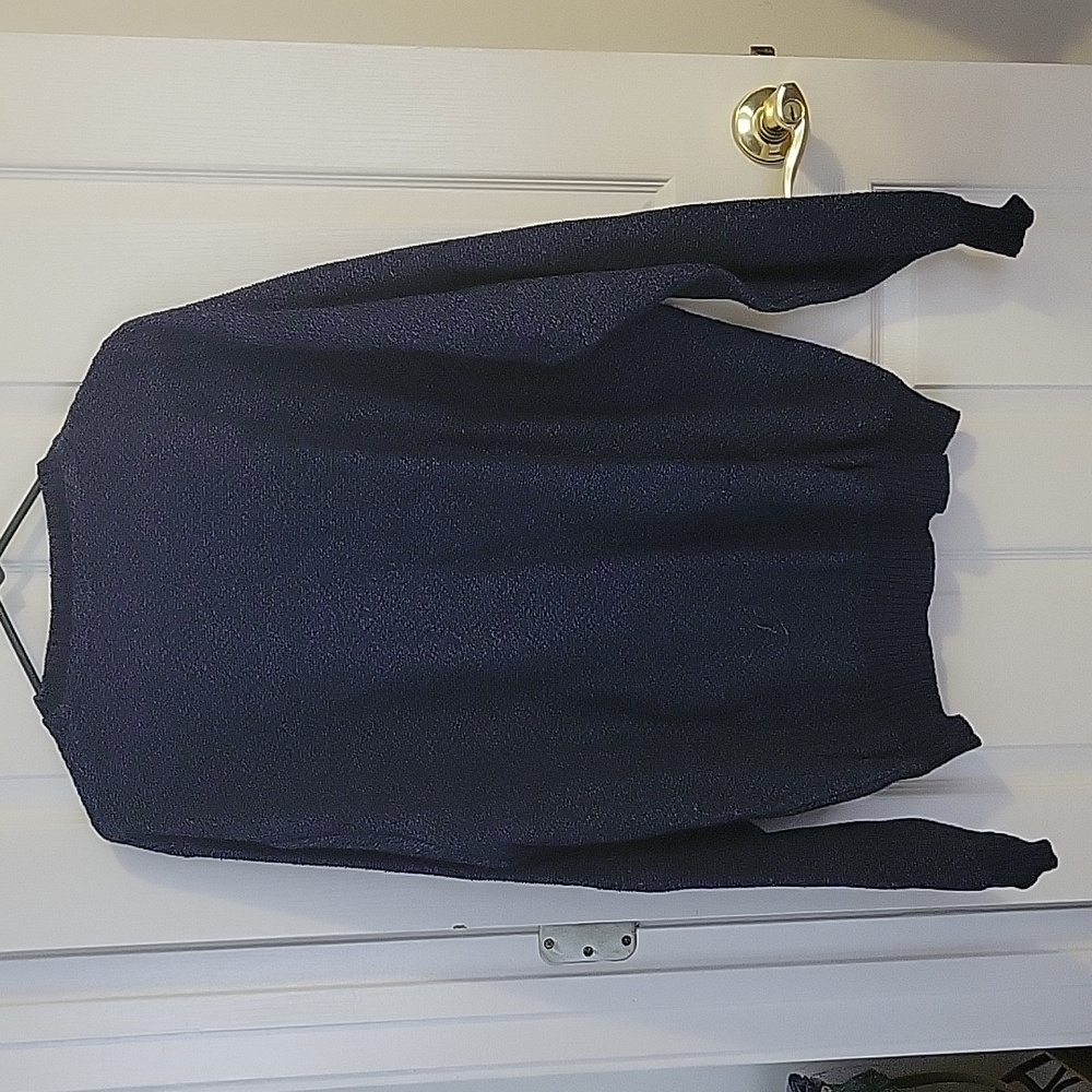 Sweater - Picture 3 of 3